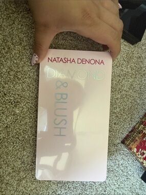 Natasha Denona Diamond & Blush Palette — 01 Darya